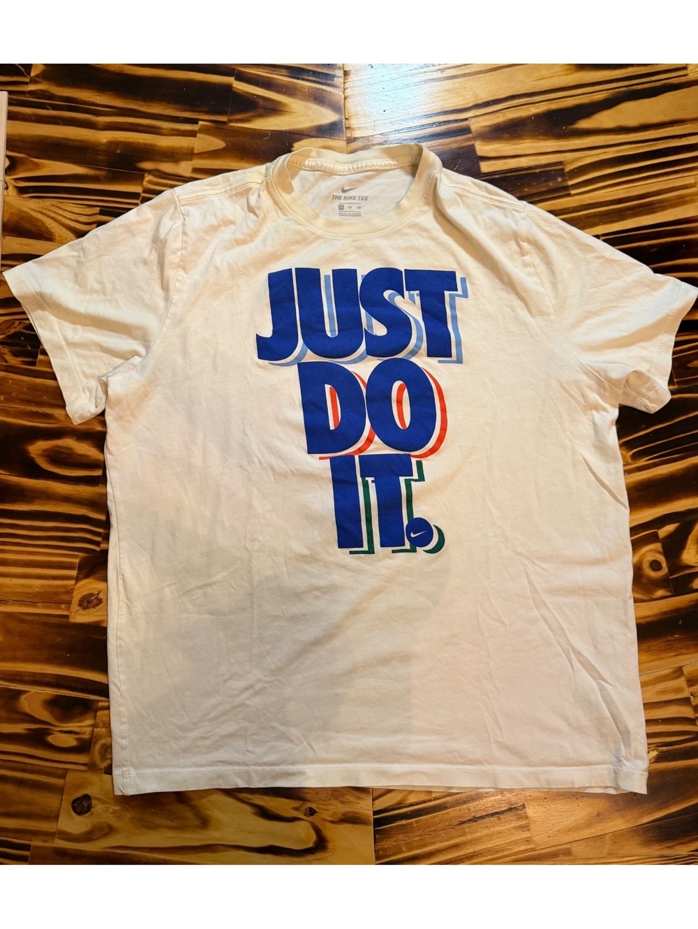 Nike Just Do It white graphic T-shirt